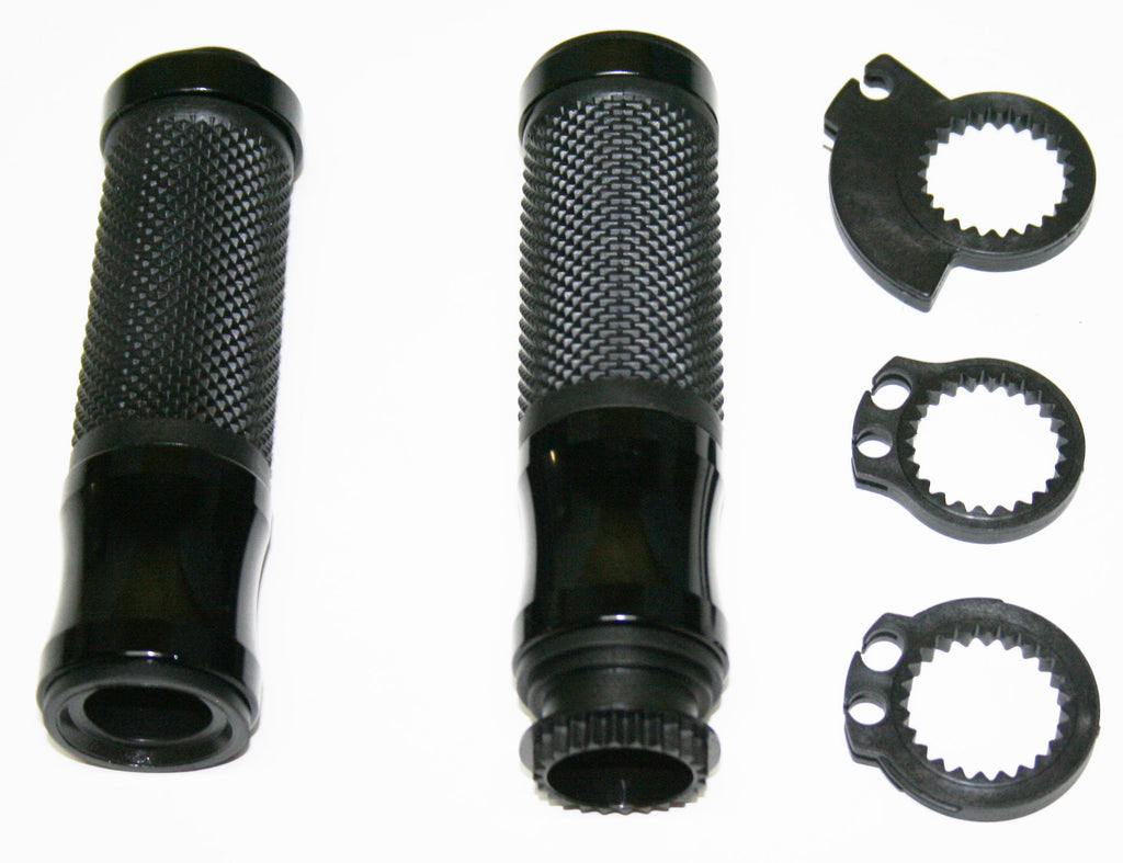 Universal Grips w Throttle Sleeve - Black - 7/8"